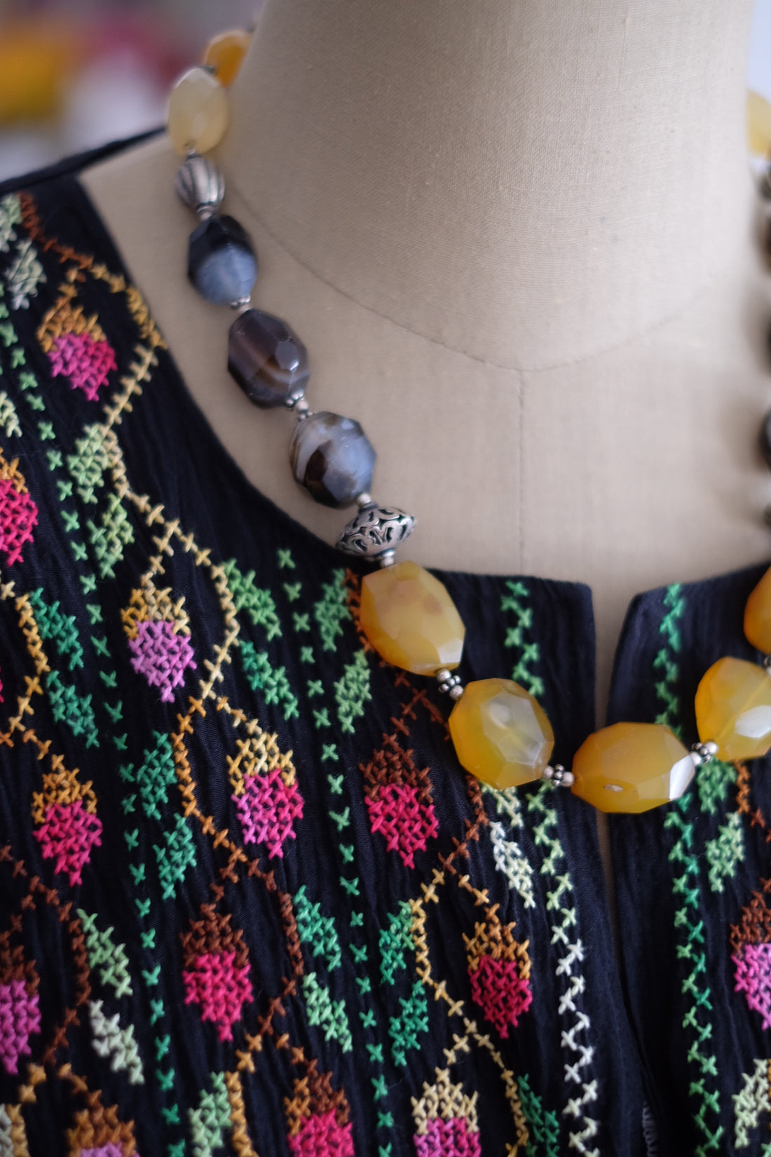 Collana pietre dure  (gialla)