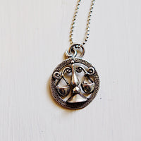 Collana con medaglietta vintage segno zodiacale
